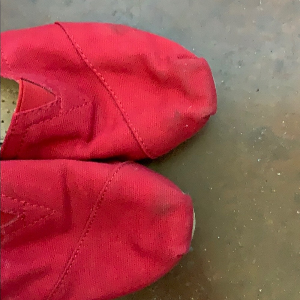 Red TOMS - Picture 4 of 4